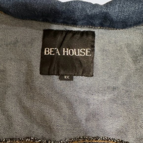 Dark Denim Jacket (2) - Picture 6 of 9